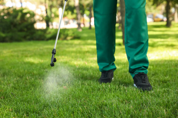 Best Commercial Pest Control Services  in Stockton, KS